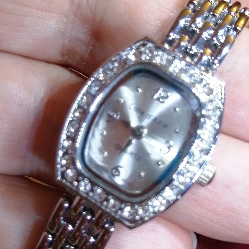 Cote D'Azur Vintage Fashion Silver Tone Watch Has Battery